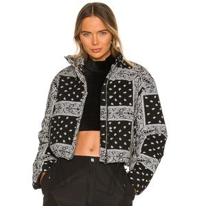 Superdown Gianina Puffer Jacket in Black
